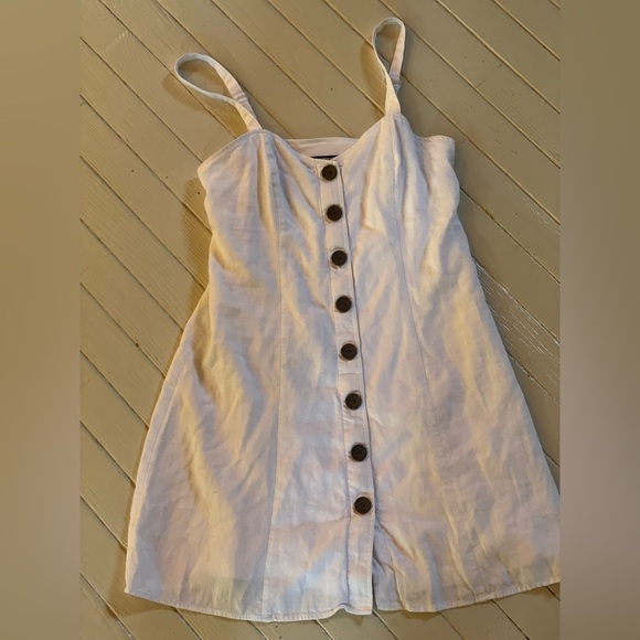Express linen button down dress size XS adjustable straps - Picture 4 of 8